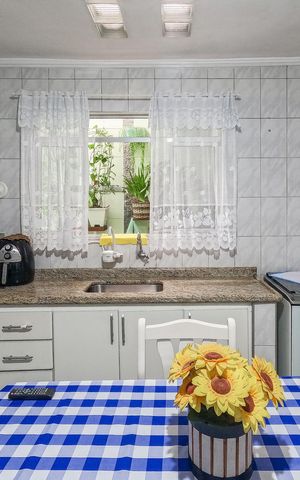 Casa à venda com 120m², 3 quartos e 2 vagas