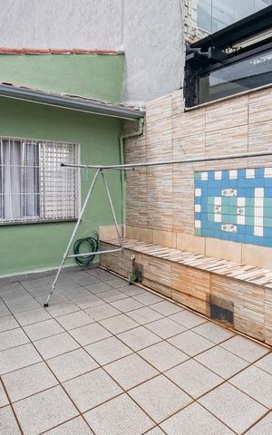 Casa à venda com 120m², 3 quartos e 2 vagas