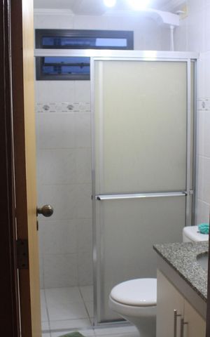 Apartamento à venda com 75m², 2 quartos e 1 vagaBanheiro Social