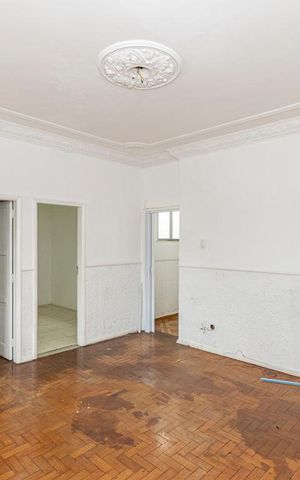 Apartamento para alugar com 120m², 3 quartos e sem vaga Apartamento para alugar com 120m², 3 quartos e sem vagaSala