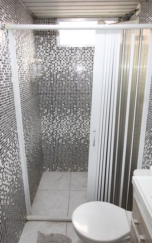 Apartamento para alugar com 50m², 2 quartos e sem vagaBanheiro