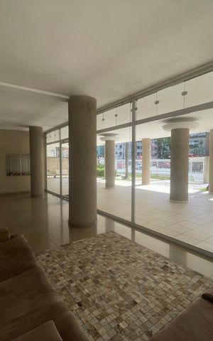 Apartamento para alugar com 90m², 3 quartos e 1 vaga Apartamento para alugar com 90m², 3 quartos e 1 vagaHall de entrada