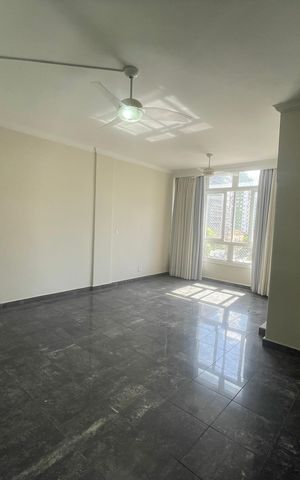 Apartamento para alugar com 90m², 3 quartos e 1 vaga Apartamento para alugar com 90m², 3 quartos e 1 vagaSala