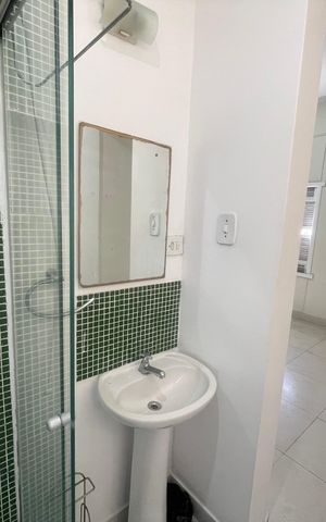 Apartamento para alugar com 90m², 3 quartos e 1 vaga Apartamento para alugar com 90m², 3 quartos e 1 vagaBanheiro da Suíte