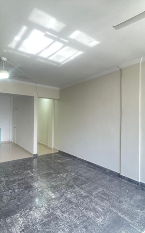 Apartamento para alugar com 90m², 3 quartos e 1 vaga Apartamento para alugar com 90m², 3 quartos e 1 vagaSala