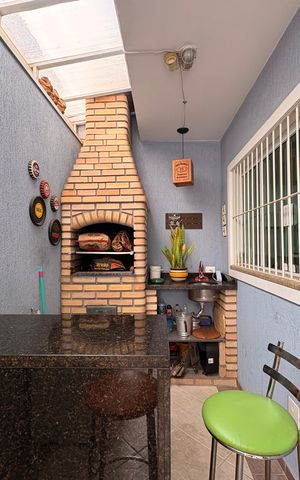 Casa à venda com 125m², 4 quartos e 4 vagasÁrea gourmet 