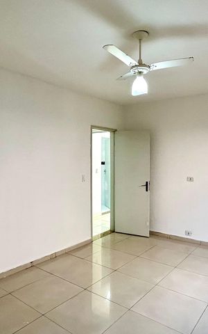 Casa à venda com 300m², 2 quartos e 4 vagasQuarto 2