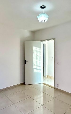 Casa à venda com 300m², 2 quartos e 4 vagasQuarto 1