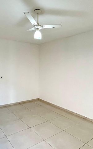 Casa à venda com 300m², 2 quartos e 4 vagasQuarto 2