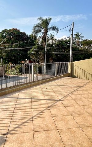 Casa à venda com 300m², 2 quartos e 4 vagasQuintal