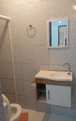 Casa para alugar com 70m², 1 quarto e sem vaga Casa para alugar com 70m², 1 quarto e sem vagaBanheiro