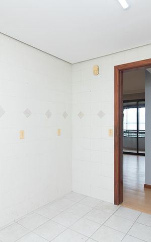 Apartamento para alugar com 120m², 3 quartos e 2 vagas Apartamento para alugar com 120m², 3 quartos e 2 vagasCozinha