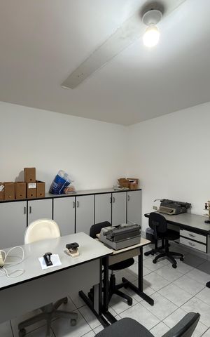 Casa para alugar com 100m², 2 quartos e 2 vagas Casa para alugar com 100m², 2 quartos e 2 vagasQuarto 1