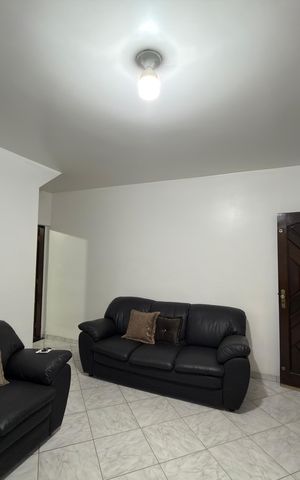 Casa para alugar com 100m², 2 quartos e 2 vagas Casa para alugar com 100m², 2 quartos e 2 vagasSala