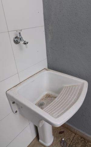 Casa para alugar com 40m², 1 quarto e sem vagaÁrea de Serviço
