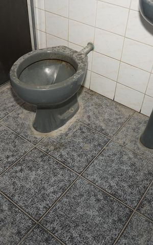 Casa para alugar com 324m², 3 quartos e sem vagaBanheiro da Suíte 1