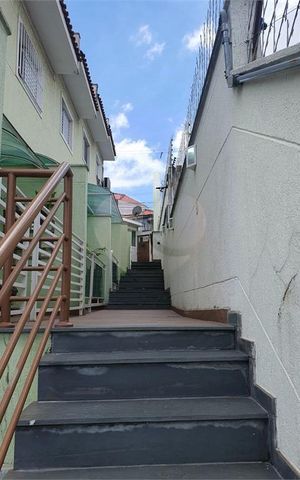 Casa de condomínio à venda com 84m², 2 quartos e 2 vagas