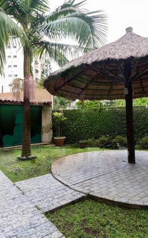 Apartamento à venda com 226m², 4 quartos e 4 vagas