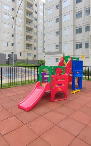 Apartamento para alugar com 47m², 2 quartos e 1 vaga Apartamento para alugar com 47m², 2 quartos e 1 vagaÁrea comum - Playground