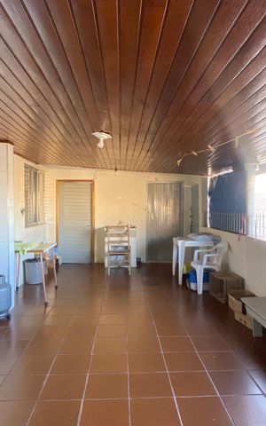 Casa à venda com 300m², 2 quartos e 3 vagasÁrea de Serviço