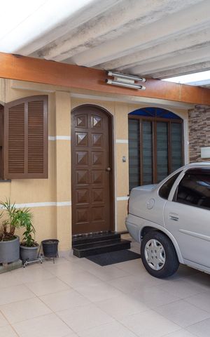 Casa à venda com 87m², 2 quartos e 2 vagasGaragem