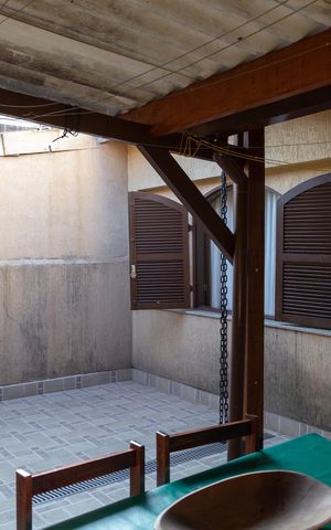 Casa à venda com 87m², 2 quartos e 2 vagasÁrea de Serviço e Quintal