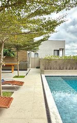 Casa à venda com 440m², 4 quartos e 5 vagas