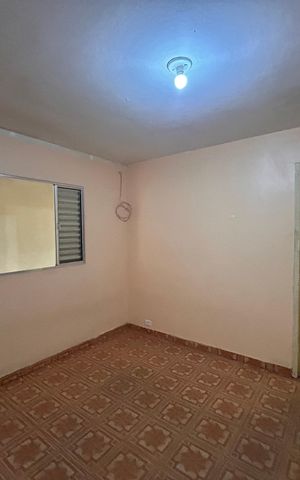 Casa para alugar com 150m², 1 quarto e sem vaga Casa para alugar com 150m², 1 quarto e sem vagaSala
