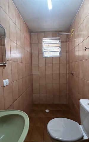 Casa para alugar com 150m², 1 quarto e sem vaga Casa para alugar com 150m², 1 quarto e sem vagaBanheiro