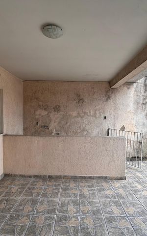 Casa para alugar com 150m², 1 quarto e sem vaga Casa para alugar com 150m², 1 quarto e sem vagaÁrea externa