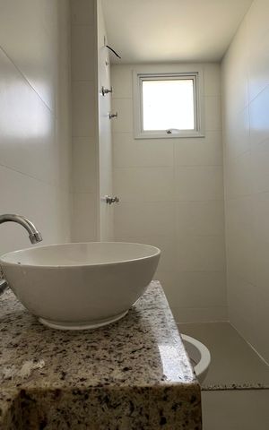 Apartamento para alugar com 47m², 2 quartos e 1 vaga Apartamento para alugar com 47m², 2 quartos e 1 vagaBanheiro