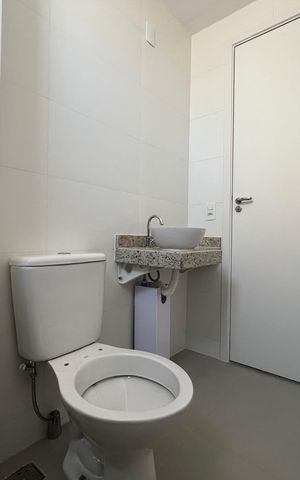 Apartamento para alugar com 47m², 2 quartos e 1 vaga Apartamento para alugar com 47m², 2 quartos e 1 vagaBanheiro
