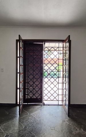 Casa para alugar com 260m², 2 quartos e 2 vagas Casa para alugar com 260m², 2 quartos e 2 vagasCobertura