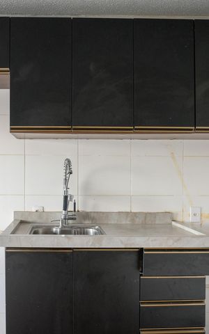 Apartamento para alugar com 33m², 2 quartos e sem vaga Apartamento para alugar com 33m², 2 quartos e sem vagaCozinha/Área de Serviço
