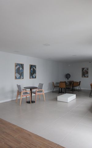 Apartamento à venda com 36m², 2 quartos e sem vagaÁrea comum - Salão de festas