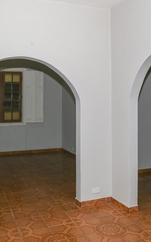 Casa à venda com 130m², 3 quartos e 1 vaga Casa à venda com 130m², 3 quartos e 1 vagaSala