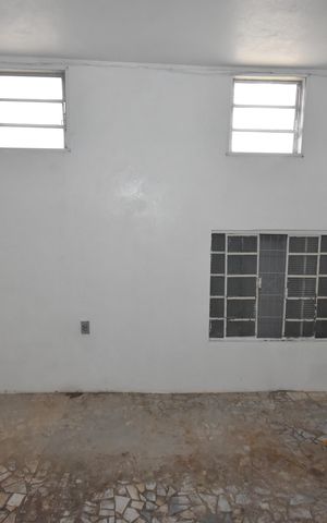 Casa à venda com 111m², 3 quartos e 1 vagaSalão 1