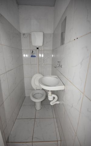 Casa à venda com 111m², 3 quartos e 1 vagaBanheiro externo
