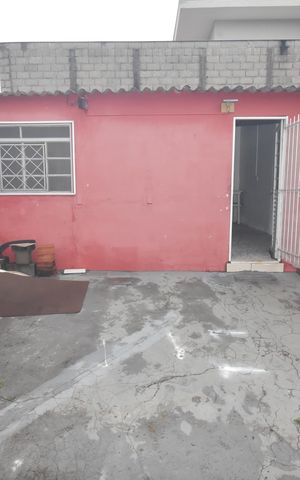 Casa à venda com 111m², 3 quartos e 1 vagaquintal