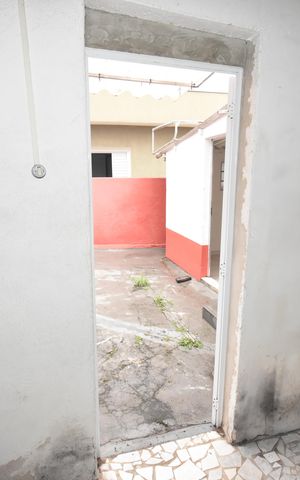 Casa à venda com 111m², 3 quartos e 1 vagaÁrea de Serviço