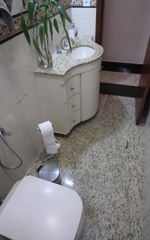 Apartamento à venda com 100m², 3 quartos e 2 vagasBanheiro