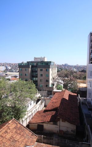 Apartamento à venda com 100m², 3 quartos e 2 vagasVista Varanda