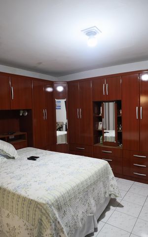 Casa para alugar com 300m², 3 quartos e 2 vagasQuarto 1