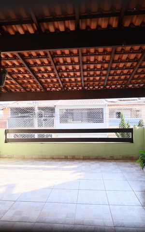 Casa para alugar com 300m², 3 quartos e 2 vagasVaranda