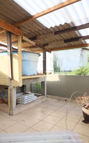 Casa para alugar com 300m², 3 quartos e 2 vagasÁrea de Serviço