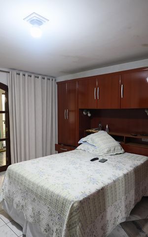 Casa para alugar com 300m², 3 quartos e 2 vagasQuarto 1