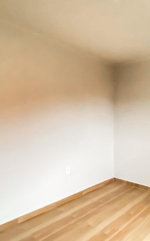 Casa para alugar com 230m², 4 quartos e 1 vaga Casa para alugar com 230m², 4 quartos e 1 vagaQuarto 1
