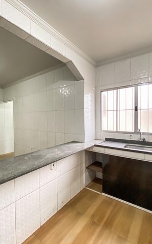 Casa para alugar com 230m², 4 quartos e 1 vaga Casa para alugar com 230m², 4 quartos e 1 vagaCozinha