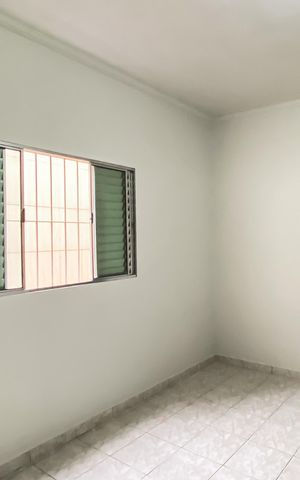 Casa para alugar com 230m², 4 quartos e 1 vaga Casa para alugar com 230m², 4 quartos e 1 vagaQuarto 2