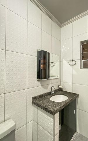 Casa para alugar com 230m², 4 quartos e 1 vaga Casa para alugar com 230m², 4 quartos e 1 vagaBanheiro da Suíte